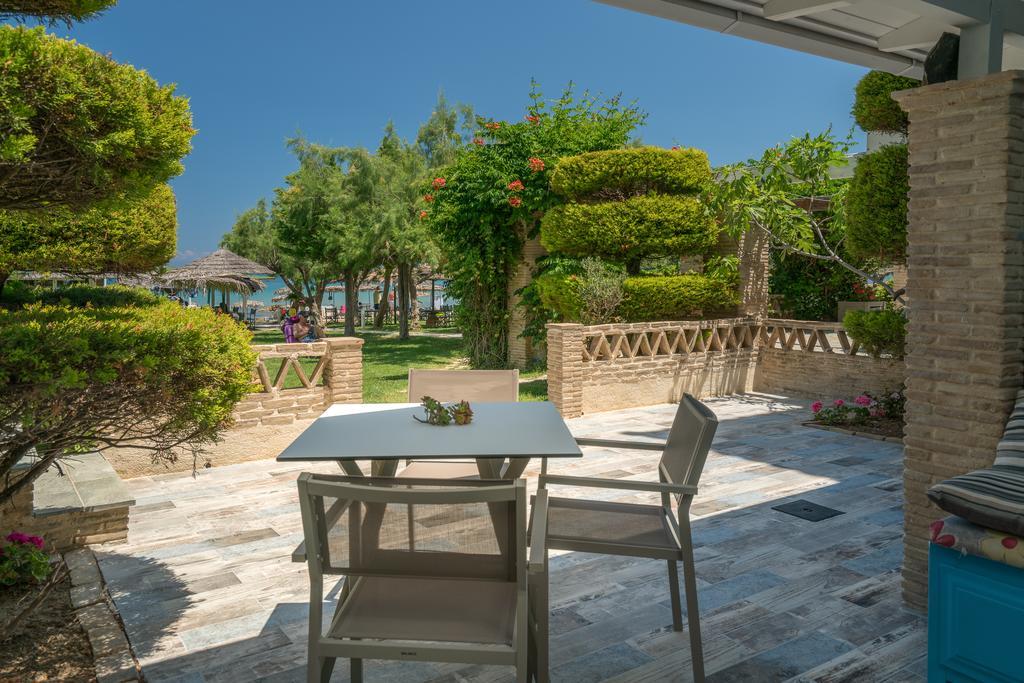 Fiore Beach Studios Vasilikí Exterior foto